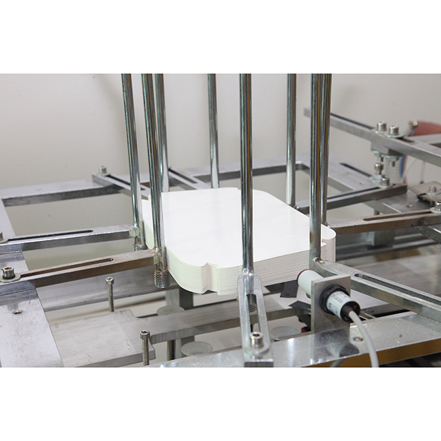 BJ-CHR 食品紙托(tuō)盒成型機