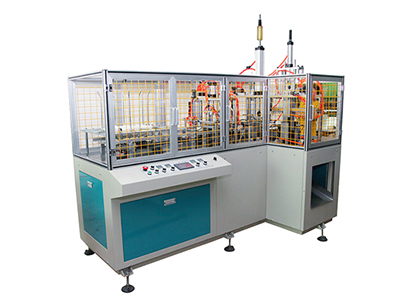 全(quan)自動飯盒(hé)機